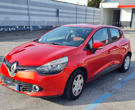 Renault Clio 4 Red Passion