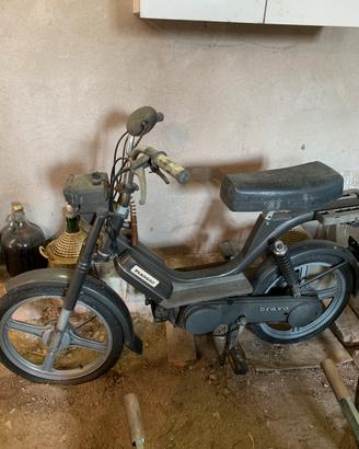 Piaggio bravo