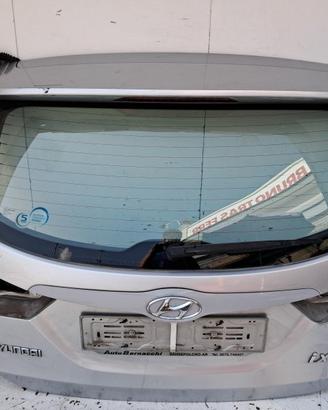 737001K000 PORTELLONE POSTERIORE HYUNDAI IX20 (JC)