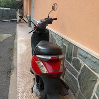 Piaggio Zip 50 - Scooter 50cc