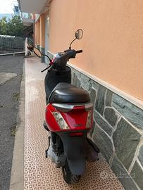 Piaggio Zip 50 - Scooter 50cc