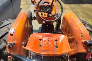 Trattore Fiat 300