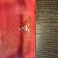 Portafoglio grande in pelle saffiano Prada