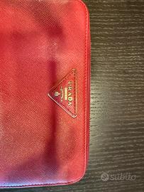 Portafoglio grande in pelle saffiano Prada