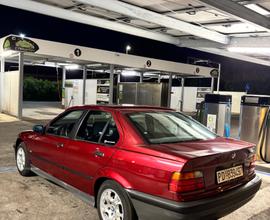 BMW Serie 3 (E36) - 1993 318i