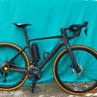 bici da corsa elettrica 