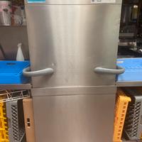 Lavastoviglie a cappotta Winterhalter