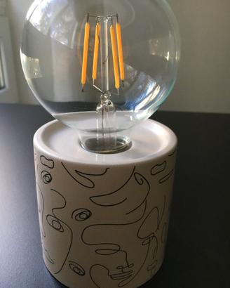 Lampada da tavolo/comodino