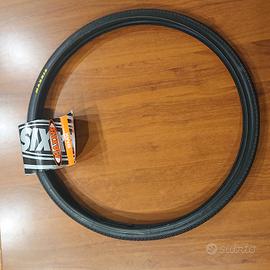 Copertone Maxxis DTH 20" x 1-1/8 NUOVO