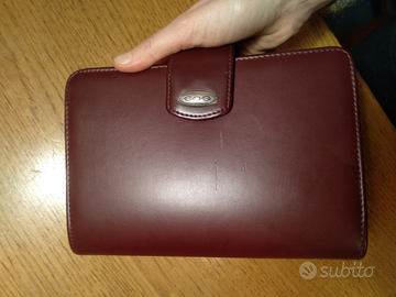 Agenda marrone in pelle