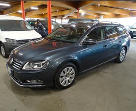 VW Passat Var. 2.0 TDI 4x4 Highline 140 CV