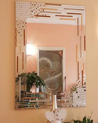 Specchio artistico in mostico creato a mano