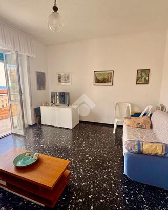 3 LOCALI A FINALE LIGURE