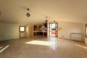 3 LOCALI A MONTALTO DI CASTRO