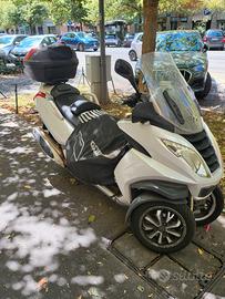 Peugeot Metropolis 400 - 2014