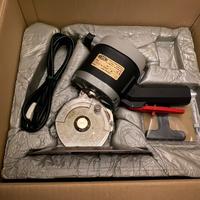 Taglierina da tavolo per tessuti, modello SW 100