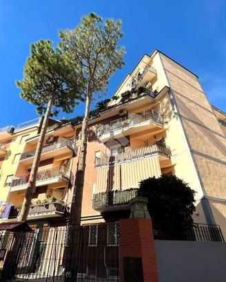 3 LOCALI A SAN GIORGIO A CREMANO
