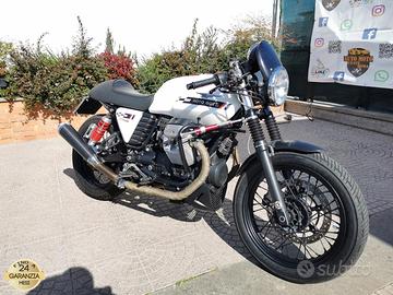 Moto Guzzi V7 CAFè CLASSIC - 2012 - RATE AUTO MOTO