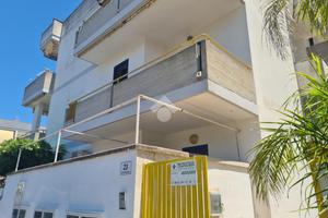 PORZIONE DI TRIFAMILIARE A GALLIPOLI