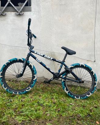BMX KINK