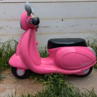 Vespa rosa per bambine