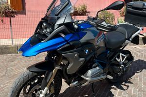BMW 1200 GS Rallye 36000 km + tris Valigie Vario
