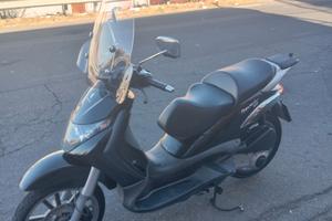 Beverly 250