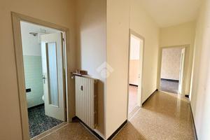 2 LOCALI A BORGIO VEREZZI
