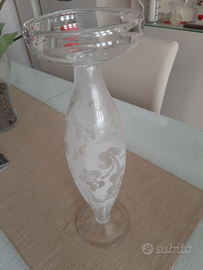 Portacandela in vetro lavorato