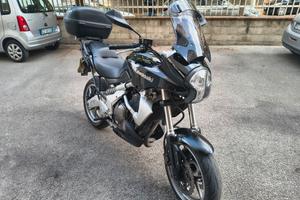 Kawasaki versis 650
