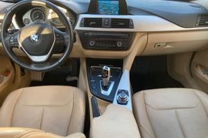 BMW 320d Touring Business Automatica (F31)- 135 kW