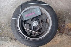 Subaru Forester ruota di scorta