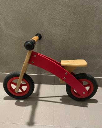 Bici senza pedali in legno