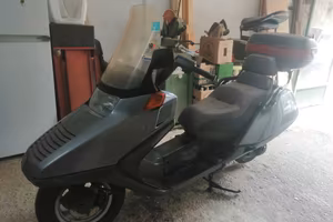 Honda cn 250