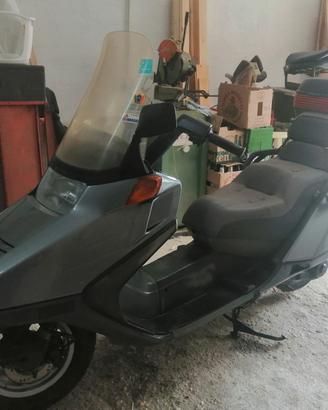 Honda cn 250