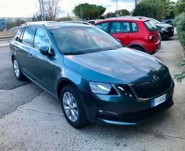 Skoda Octavia Wagon 1.5 gtec Executive 130cv dsg