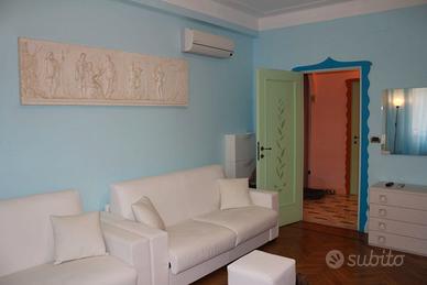 Divani letto 3 posti con ribalta