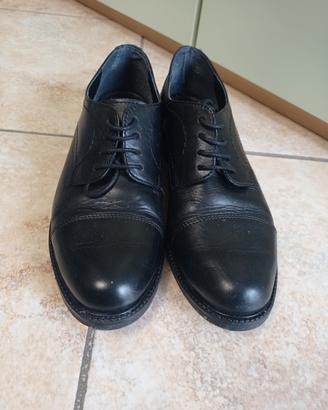 scarpe adatte per cameriere