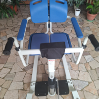 Sedia idraulica per trasporto pazienti disabili ma