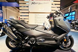 YAMAHA T-MAX 560 Mod.2025 NUOVO Tuo a partire da €