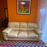 DIVANO 3 POSTI PELLE