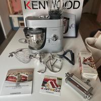 Impastatrice Kenwood major titanium con accessori