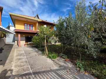 VILLA SINGOLA A LIMATOLA