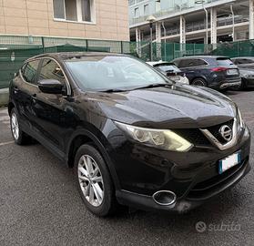 Nissan qashqai 1.6 d 131 cv - autocarro n1