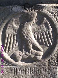 stemma in pietra antico