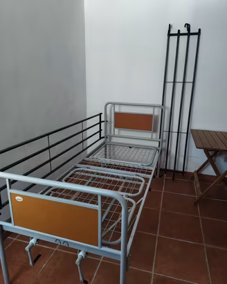 letto singolo ospedaliero componibile
