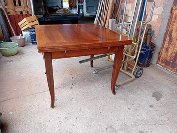 tavolo allungabile a libro 