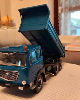 deAgostini lancia esagamma 1 43 unico fiat om