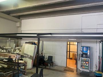 Pergotenda motorizzata in alluminio Addossata