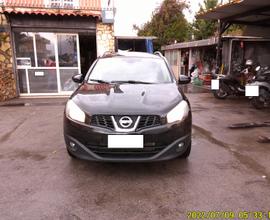 NISSAN Qashqai 4X4 7 POSTI TETTO*NAVI*RETROCAM2010